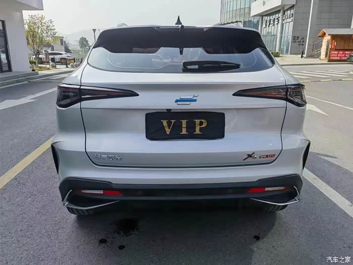 最新到店长安欧尚x5plus索尼音响23款23年上牌