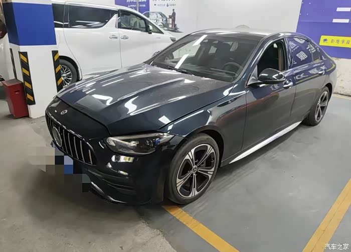 拿下21年22款奔驰c260l皓夜版高配车况原版原漆