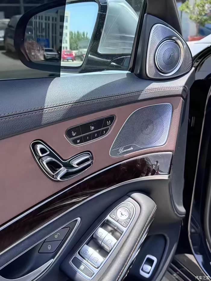 最新买下 18年18款奔驰迈巴赫s450四座版l2辅助驾驶