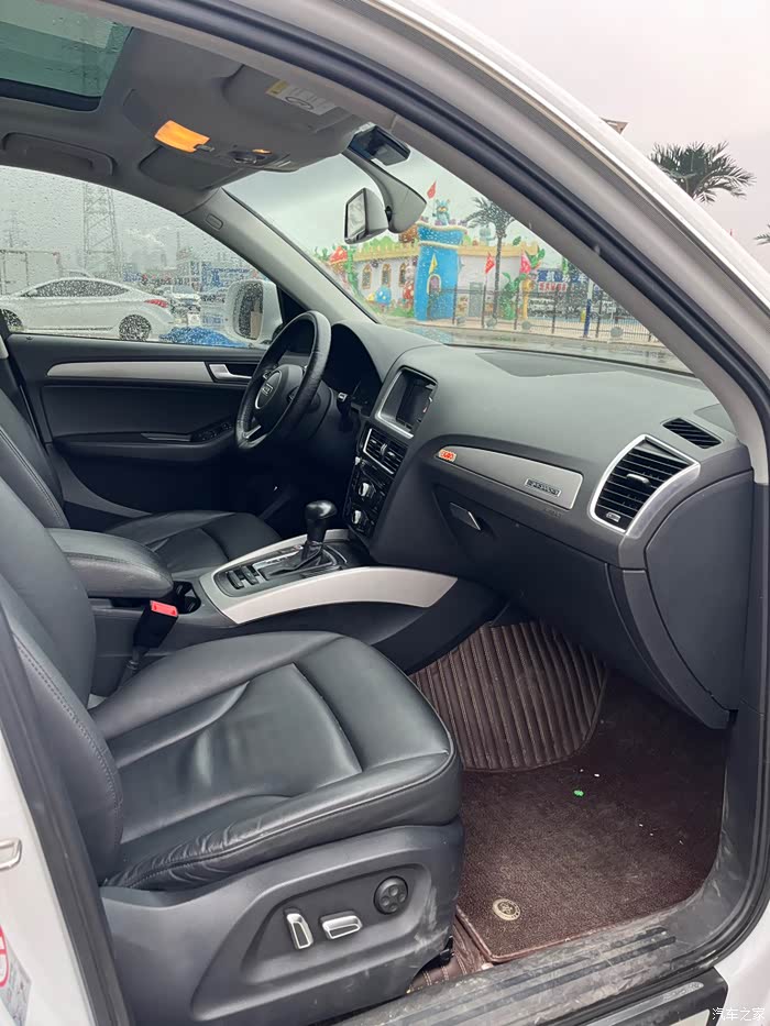 实拍奥迪q52017款手自一体车况好价格划算一手
