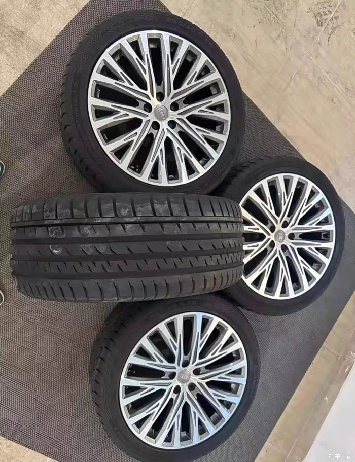 20寸奥迪a8树杈轮毂带胎原厂精品一套体验感拉满