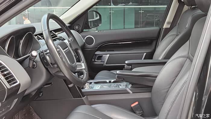 17年底上牌路虎发现5,3.0se 全车原版原漆,带透明车衣