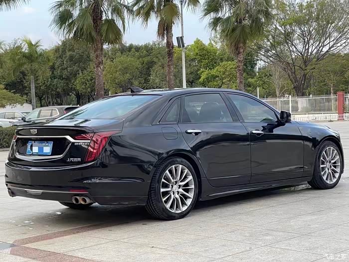 寄售19年2月上牌凯迪拉克ct620t运动豪华版一手