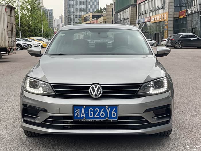 大众速腾2018款280tsidsg熠动版行驶7