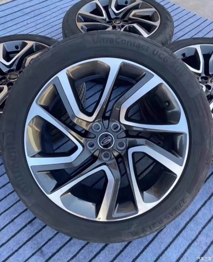 21寸路虎揽胜轮毂轮胎,喜欢的看过来