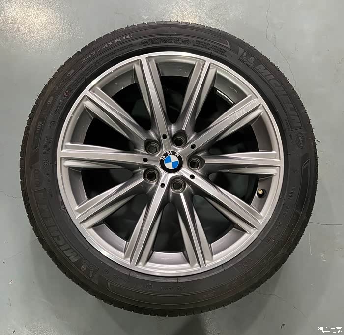 18寸宝马5系530le轮毂轮胎一套,5x112,欢迎了解