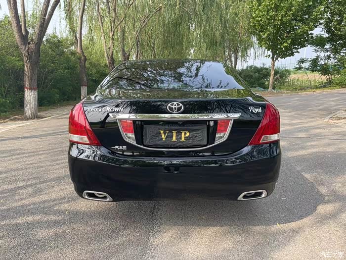 12年皇冠 极品8万公里一手原版原漆