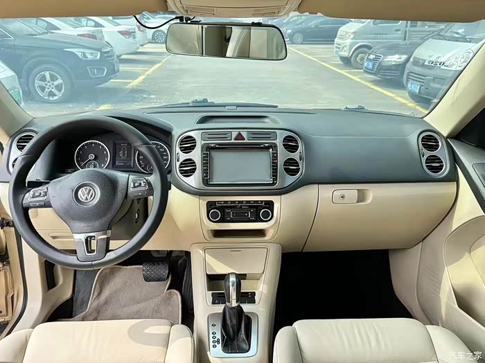 出一台12年5月大众途观本地一手车自动18t风尚版指