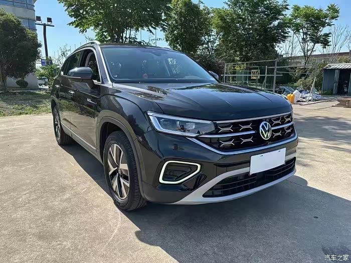 23款最新款大众探岳.330豪华plus,原版原漆0出险,女