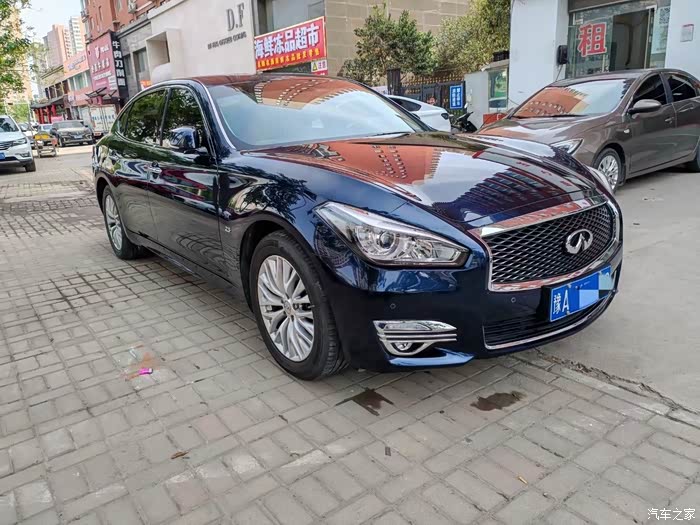 18年8月英菲尼迪q70l25悦享版一手八万公里原版原漆