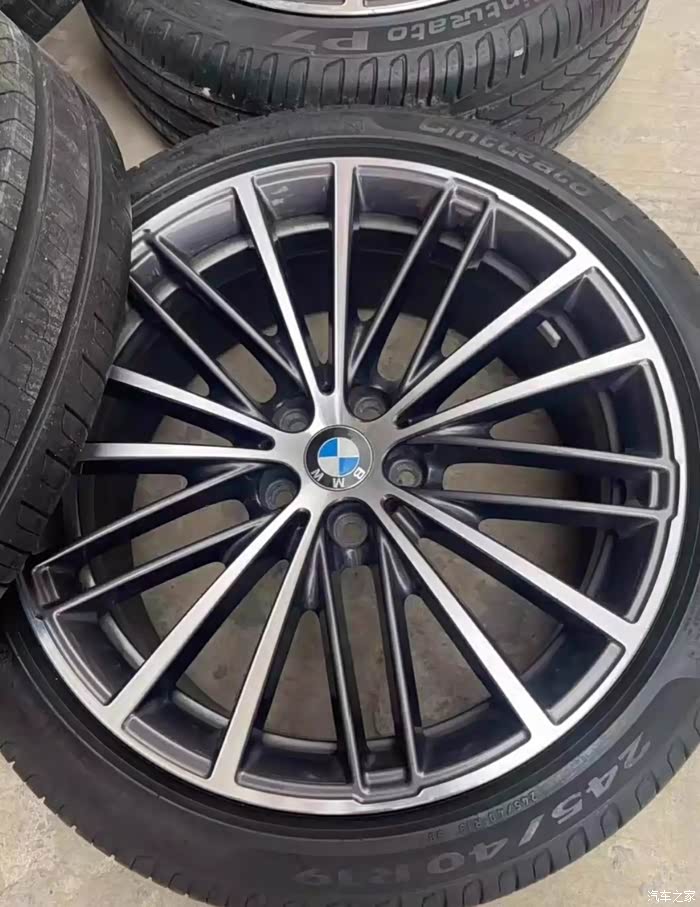 19寸宝马530轮毂带胎一套有喜欢的来