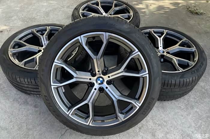 宝马x5原厂轮毂21寸轮毂