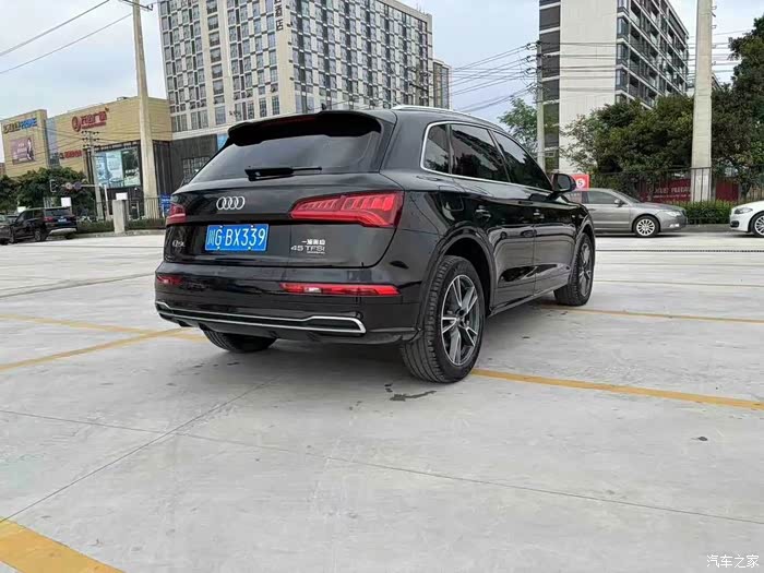 点击:>1|回复:>0奥迪q5/q5l论坛>19年奥迪q5l40时尚原版车况0出险实表