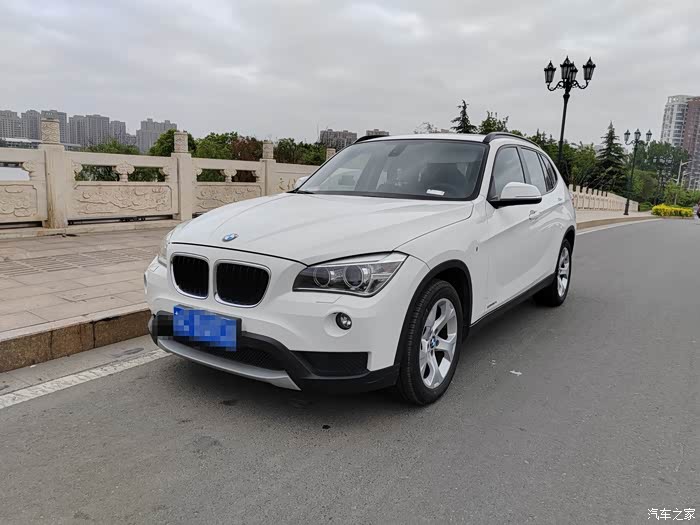 12年底的进口宝马x1,全身原漆,极品,明盘4.3万