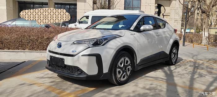 本人出一辆准新车21年8月的丰田奕泽纯电ev提速太猛了