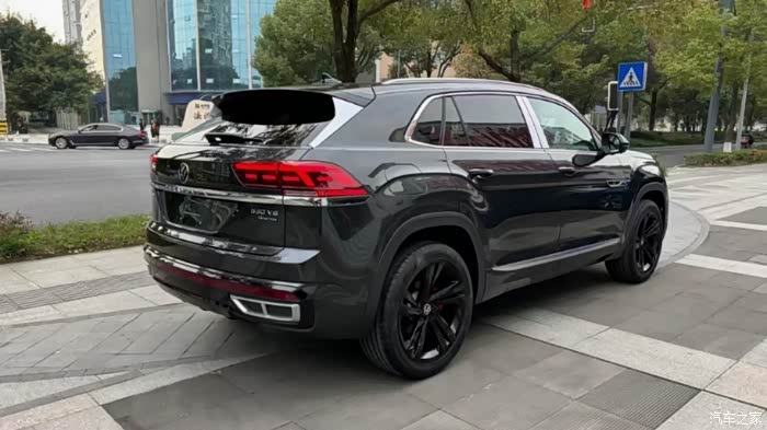 大众途昂x 最后一台明盘价, 22款530 v6 四驱尊崇旗