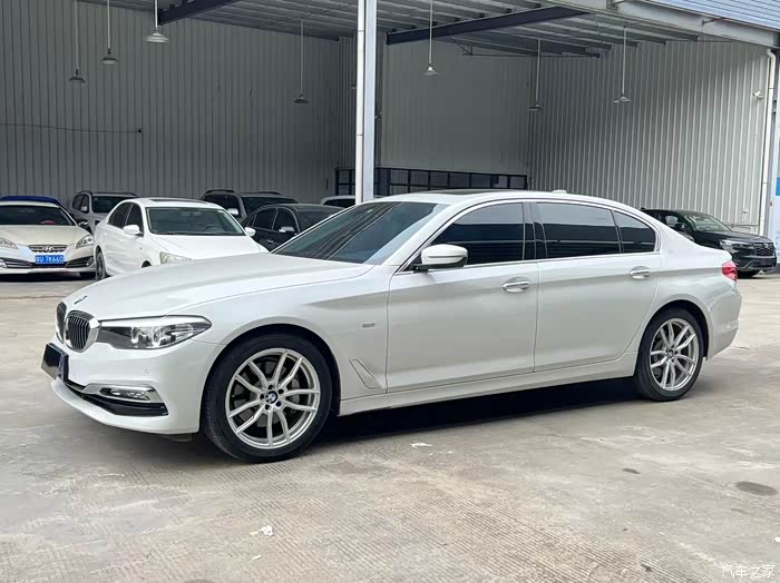 出个人闲置18年宝马530li实表8w公里,全车原版看上的私