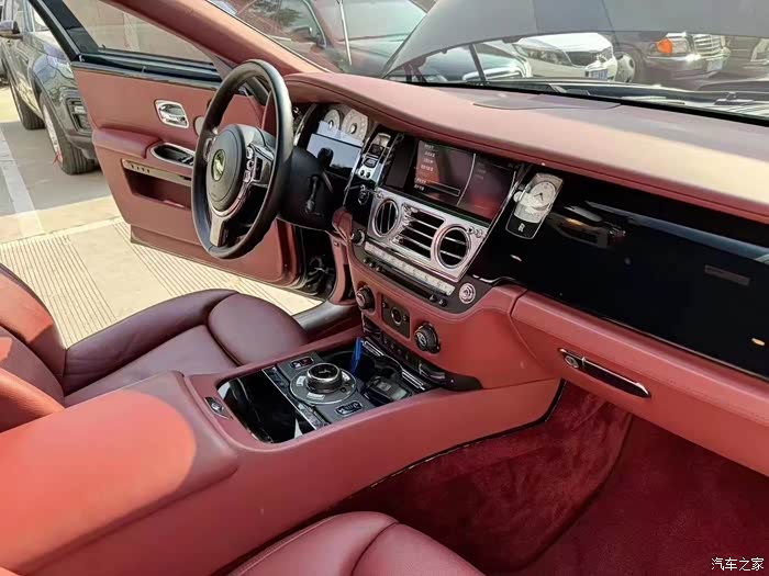 搞定一台2020年11月劳斯莱斯古思特 二代标轴 安全行驶2