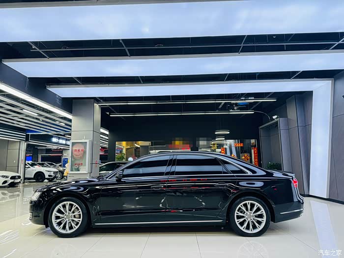 奥迪a8 2014款 a8l 45 tfsi quattro