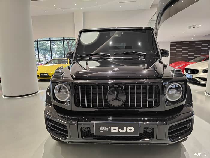 23年奔驰amgg63一手7000公里准新成色最热