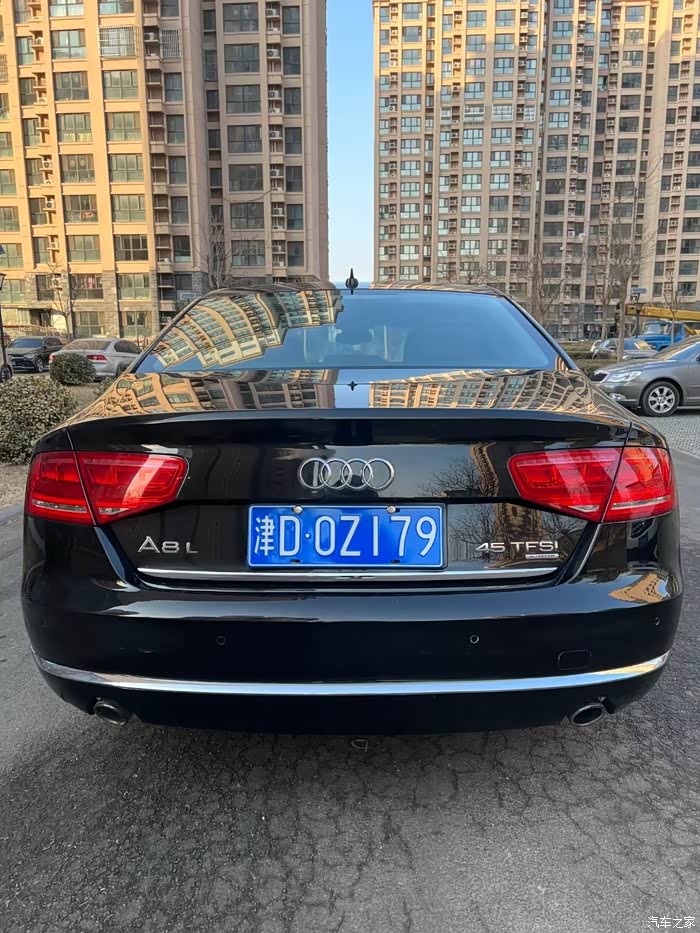 2014年海关进口奥迪a8l45tfsi舒适型四驱3