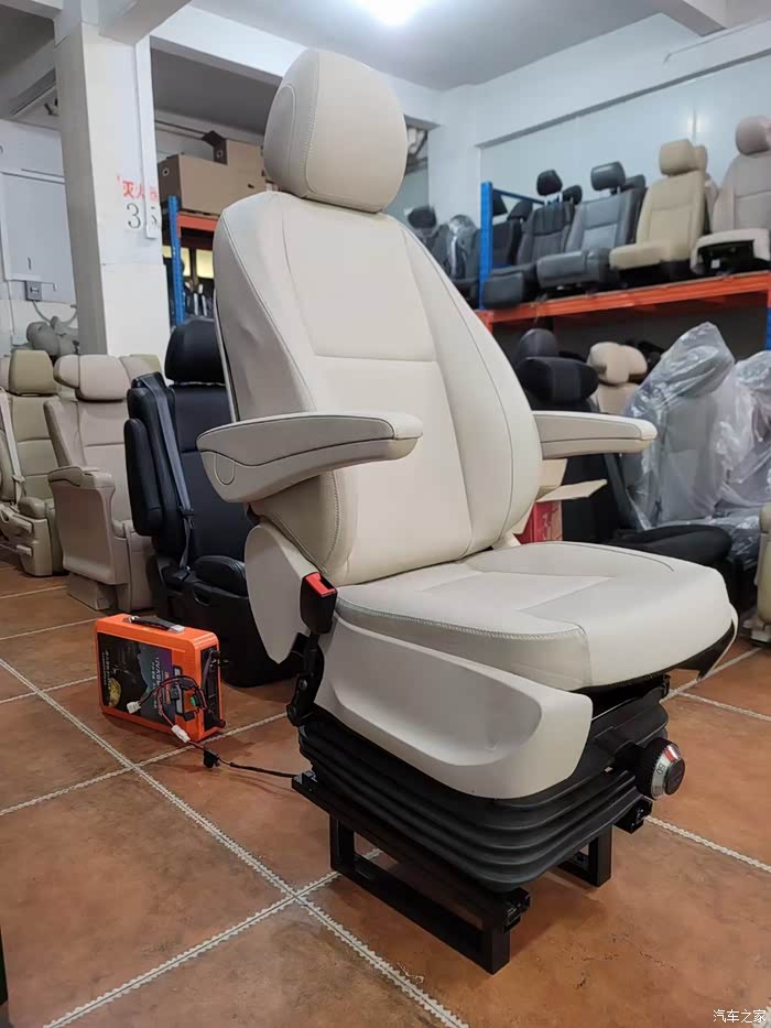 奔驰v级威霆前排座椅手动升级改装唯雅诺大通新全顺依维柯座椅