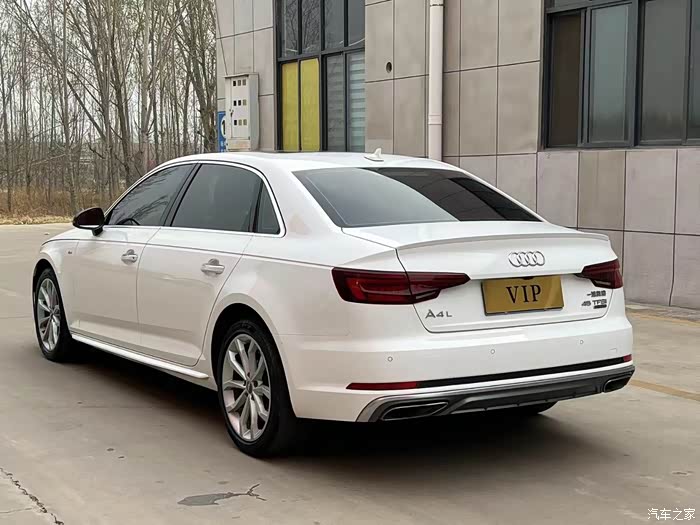 0t奥迪a4l,19款45四驱quattro个性运