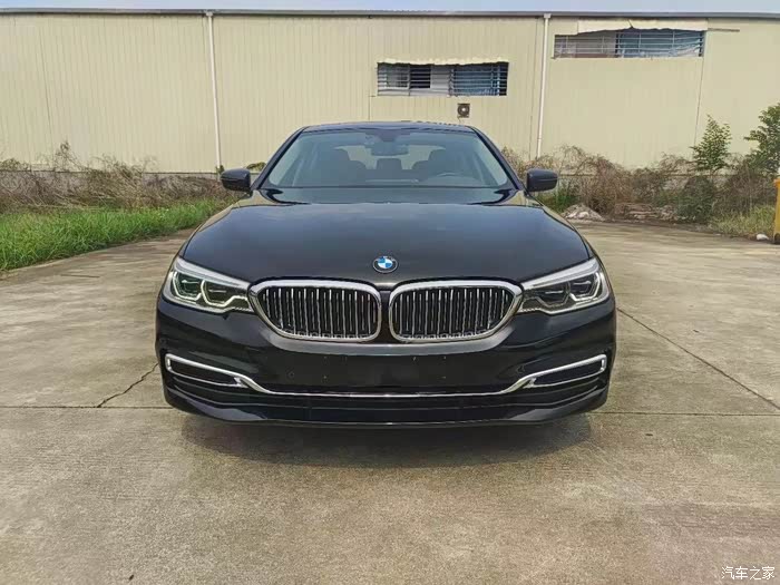 宝马530li 20款领先 豪华套装 20年6月入户 9万多