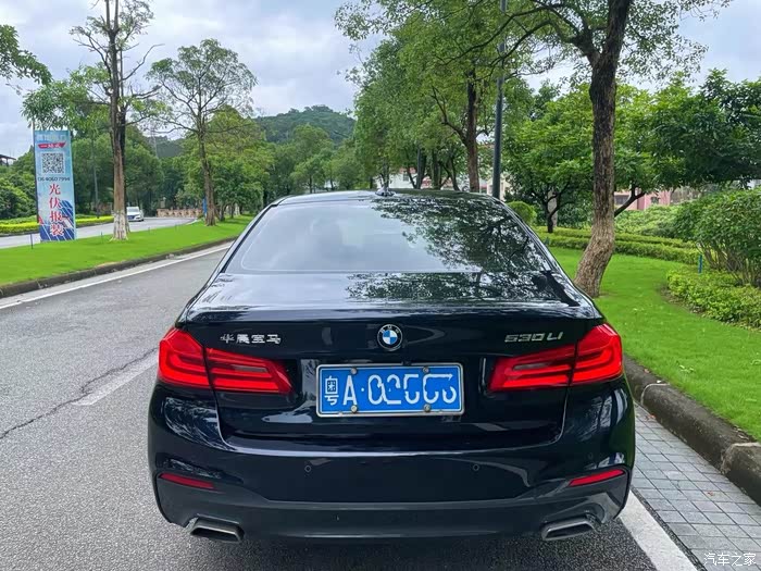 2019款改款宝马530li领先型m运动套装,一手車全車原版