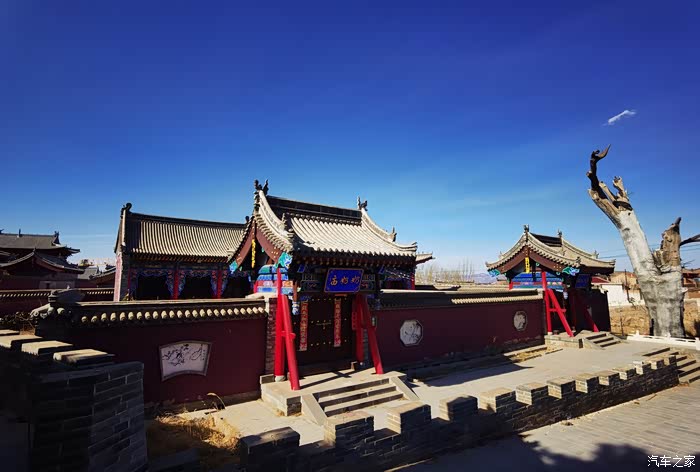 韩庄长城城墙斑驳敌楼厚重崇山峻岭中体验岁月沧桑