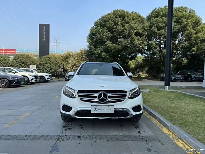 glc200奔驰价格及图片图片