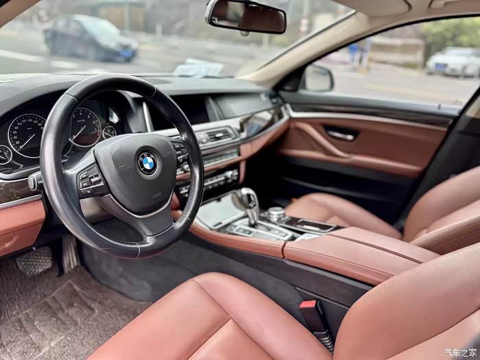 16年10月上牌宝马528li,车况精品,老板一手车,实表1