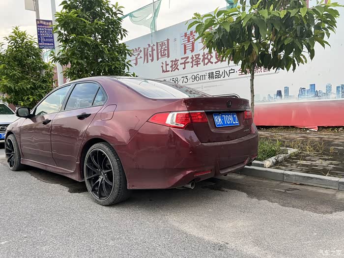 转让13年思铂睿运动版,配置到顶应有尽有,翻毛皮座椅,副驾驶