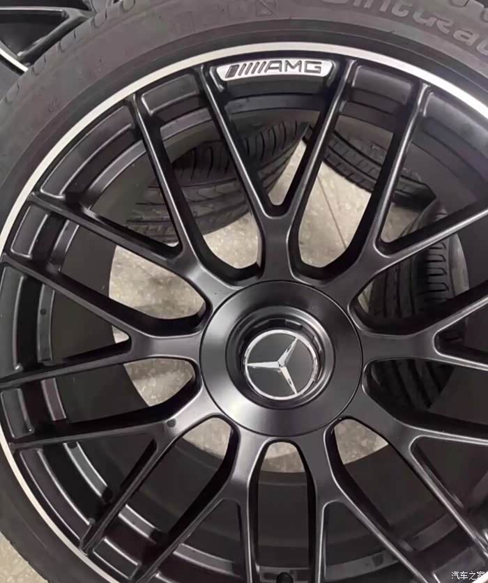 19寸奔驰c63s轮毂轮胎一套喜欢的看过