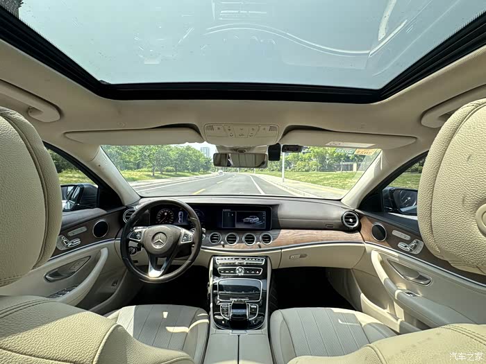 17 年奔驰 e300l 行驶里程仅 3 万多公