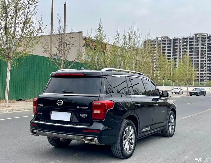 20款广汽传祺gs8,19年底上牌,四驱豪华智联七座,无钥匙