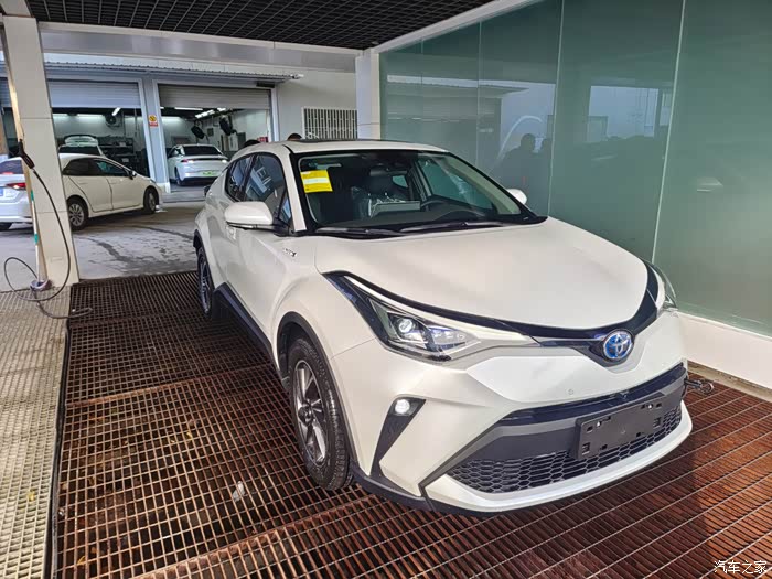 【图】卖准新车,双擎chr尊贵版_丰田c-hr论坛_汽车之家论坛