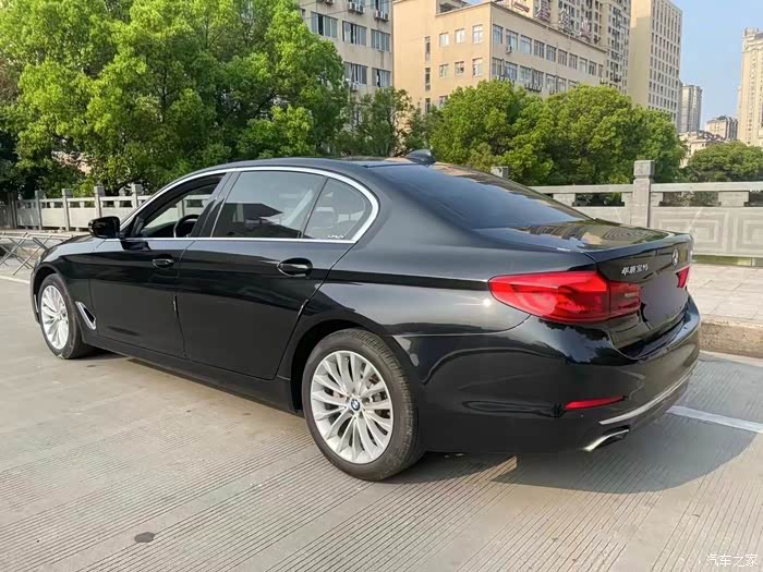 亏本出这台宝马5系20年宝马525li豪华套装公里数5万多