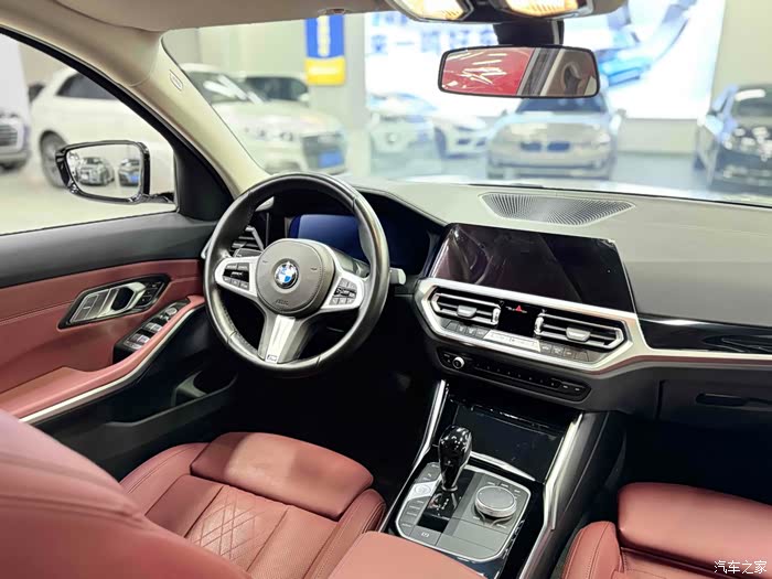 宝马3系 2021款 改款 320li m运动套装 1万公里