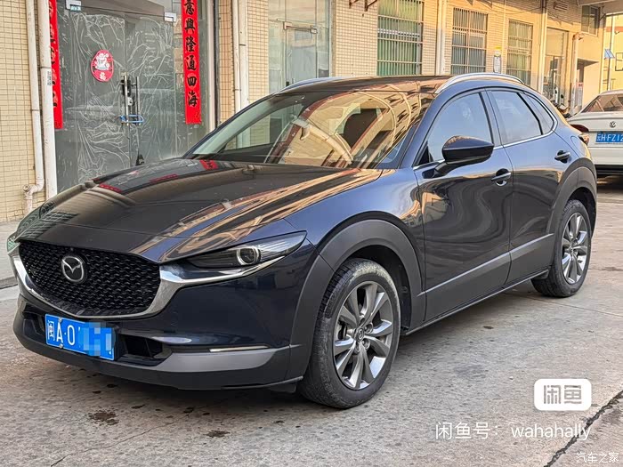 马自达cx30顶配尊悦版本人一手21年上牌晶钻蓝刚