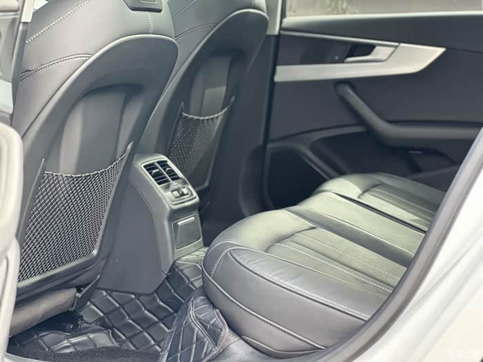 出售20年奥迪a4l豪华5万公里感兴趣私信我