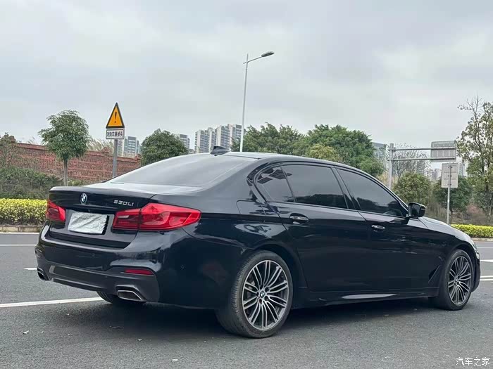 2018款宝马530li领先m运动套装3幅补漆其他
