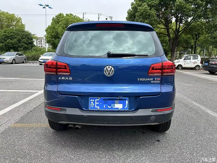 最新到店13年途观自动1.8t豪华版 全景天窗,电动座椅,大