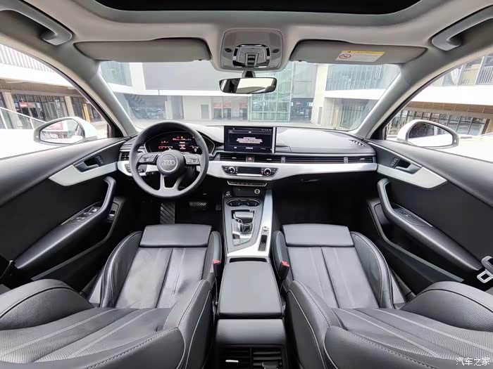 最新到店:2021年奥迪a4l豪华型,全车原版,少量做漆,成