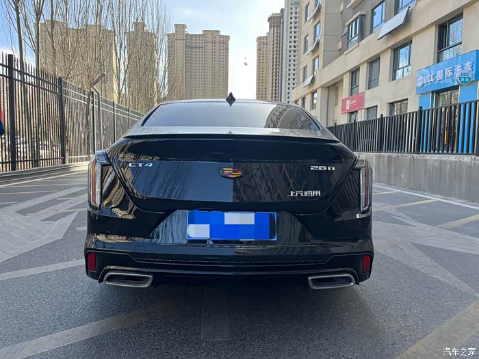 21年凯迪拉克ct4跑了3万多公里原版原漆价格低家