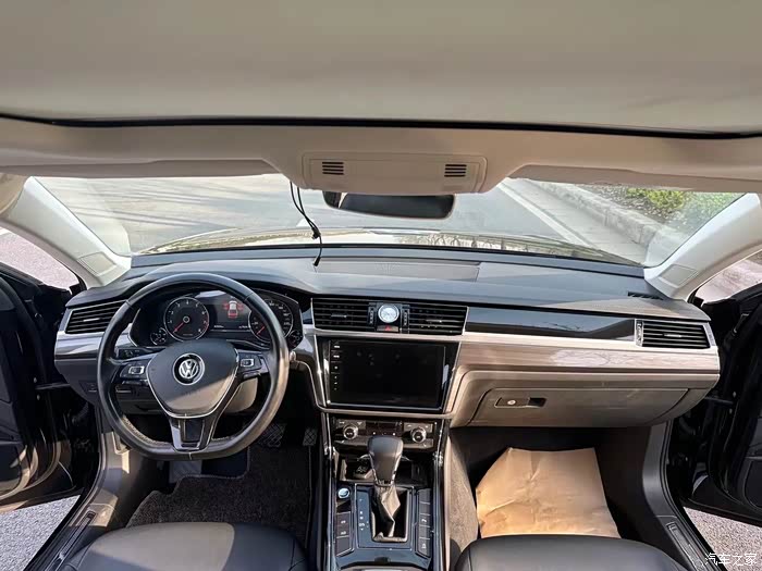 19年大众辉昂全车两处补漆实表86万公里个人一手车