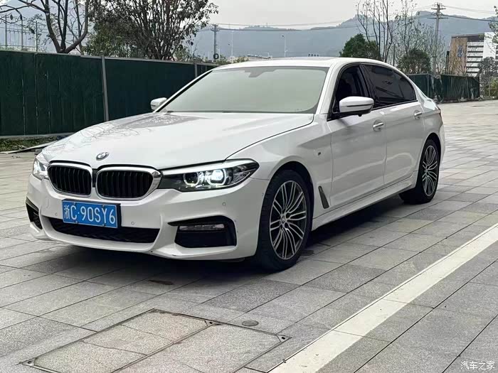 新到18年宝马530li,外白内红,非常漂亮,成色极品,温州