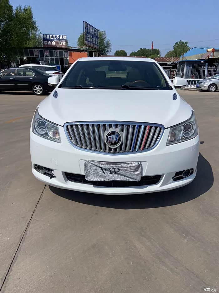 新到12年君越,满配,座椅通风加热,哈迈卡顿音响,极品车况