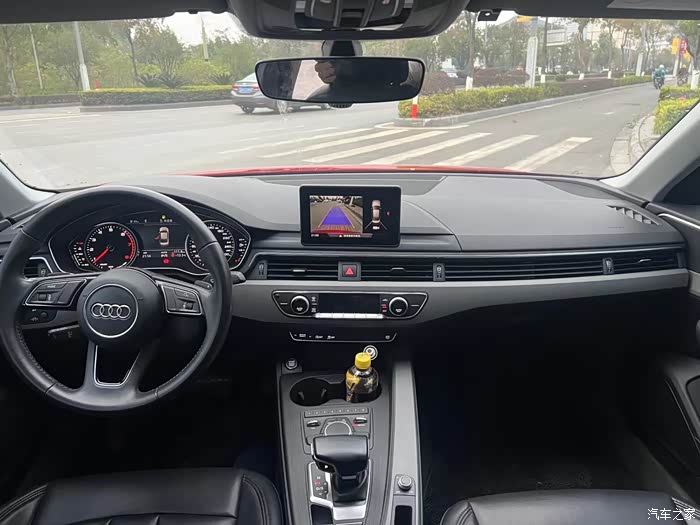 17年9月上牌奥迪a4l时尚型一手0过户车况原版一颗