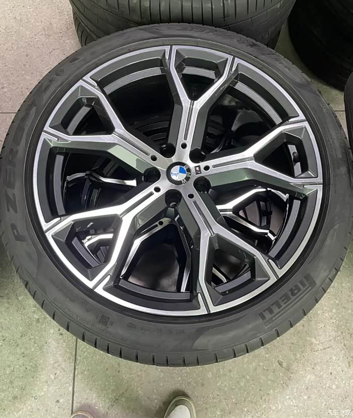 宝马x521寸轮毂轮胎寻找有缘人